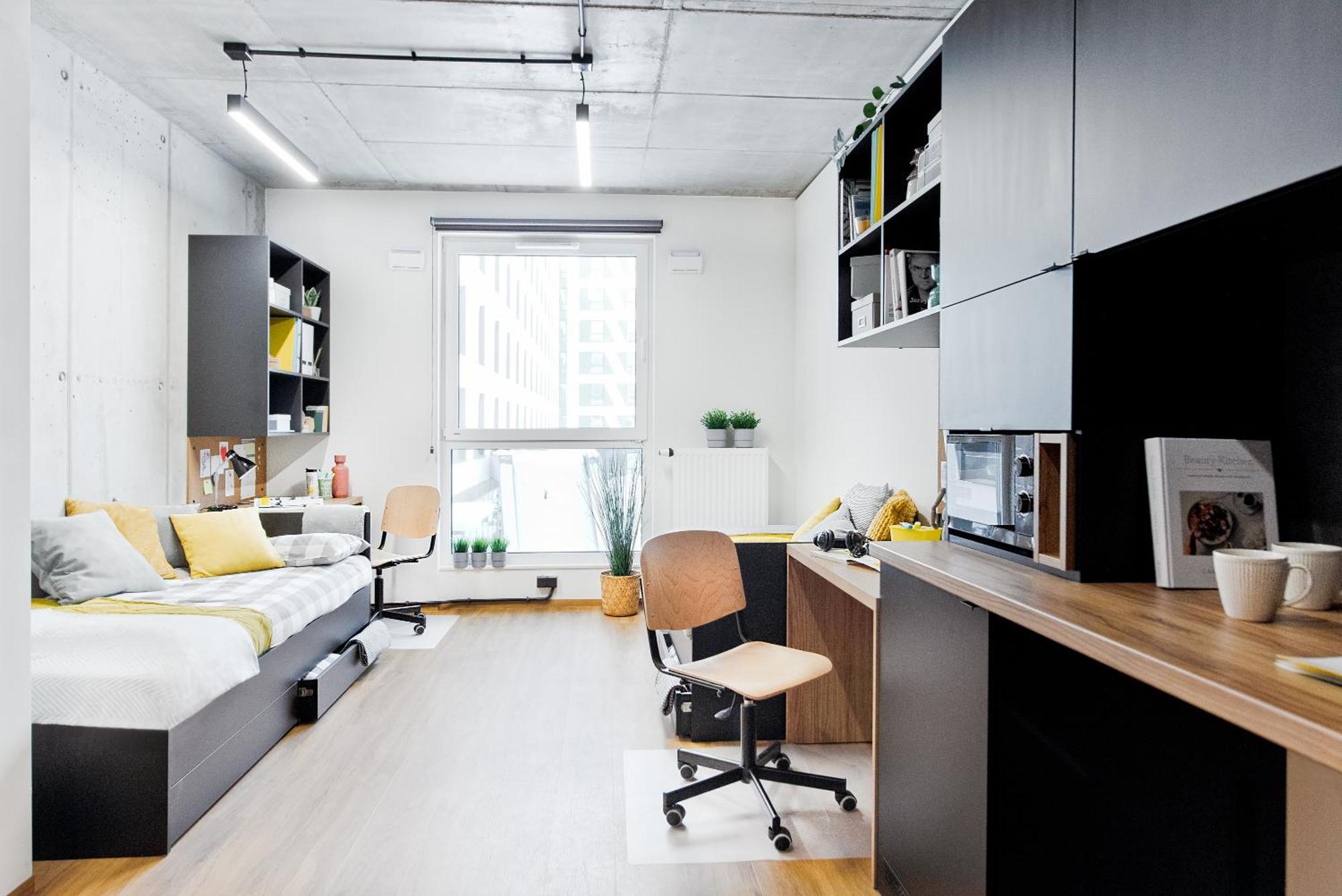 Shed Living Krakow Aparthotel Exteriör bild