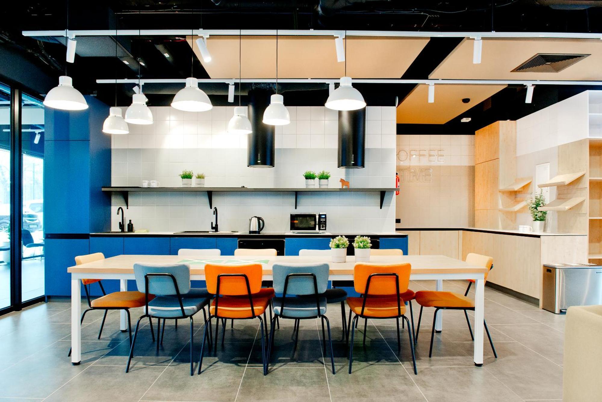 Shed Living Krakow Aparthotel Exteriör bild