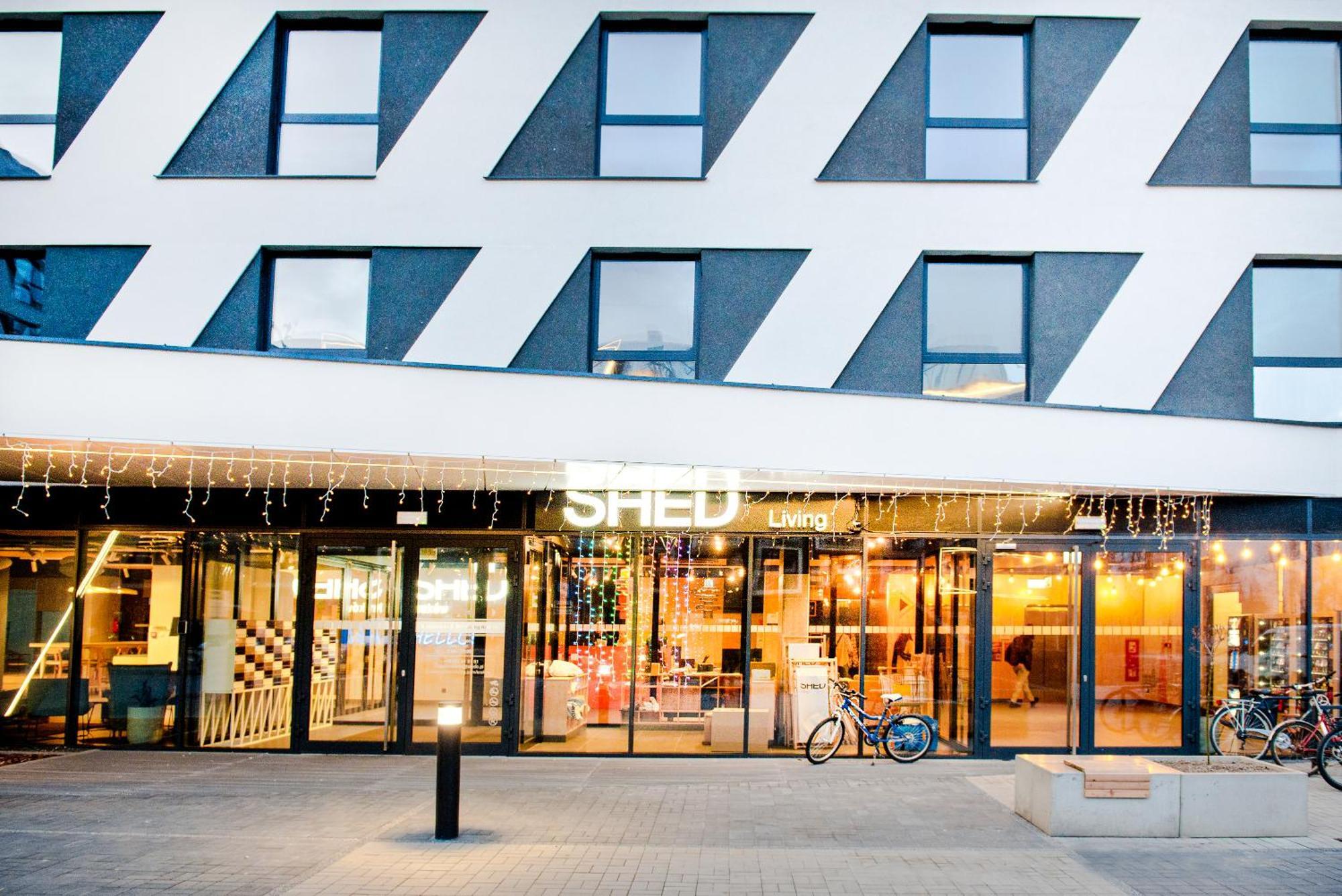 Shed Living Krakow Aparthotel Exteriör bild